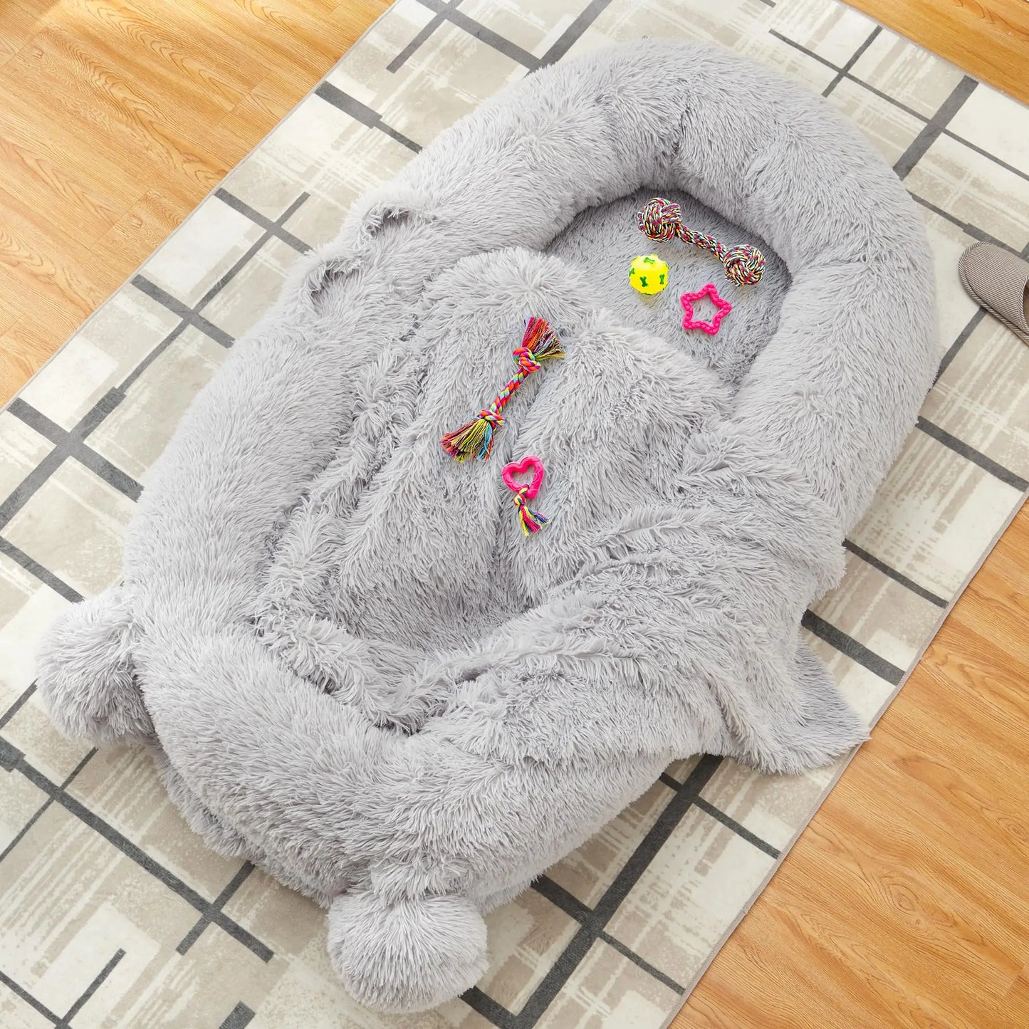 HiMISSCN Dog Bed for Adults With Removable Cover and Blanket